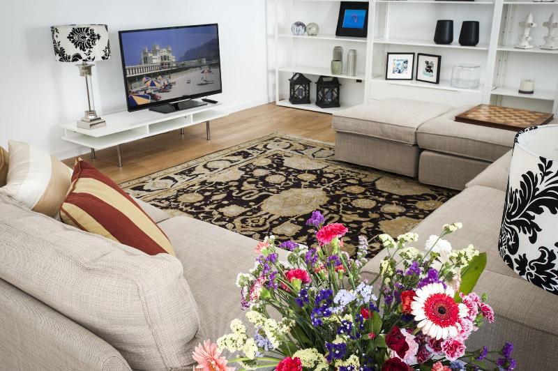 Bb22 Palace Luxury Apartments - Oda