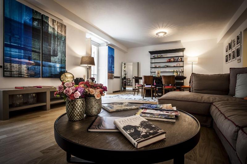 Bb22 Palace Luxury Apartments - Oda