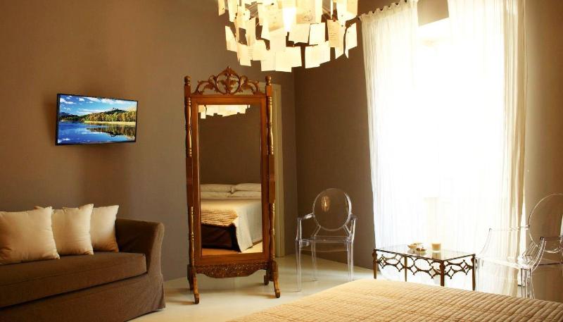 Bb22 Palace Luxury Apartments - Oda