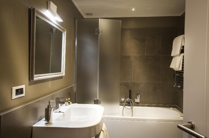 Bb22 Palace Luxury Apartments - Oda