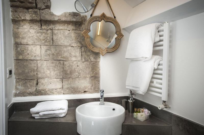 Bb22 Palace Luxury Apartments - Oda