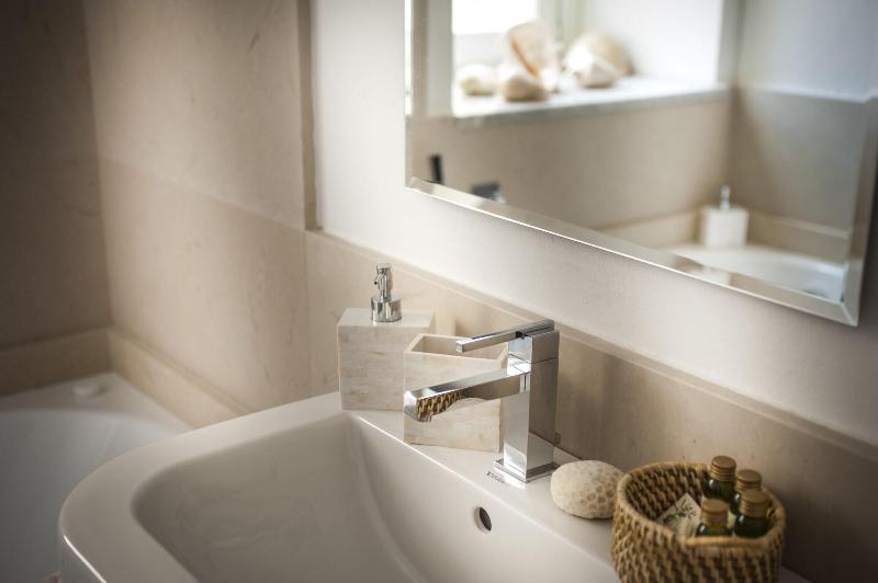 Bb22 Palace Luxury Apartments - Oda