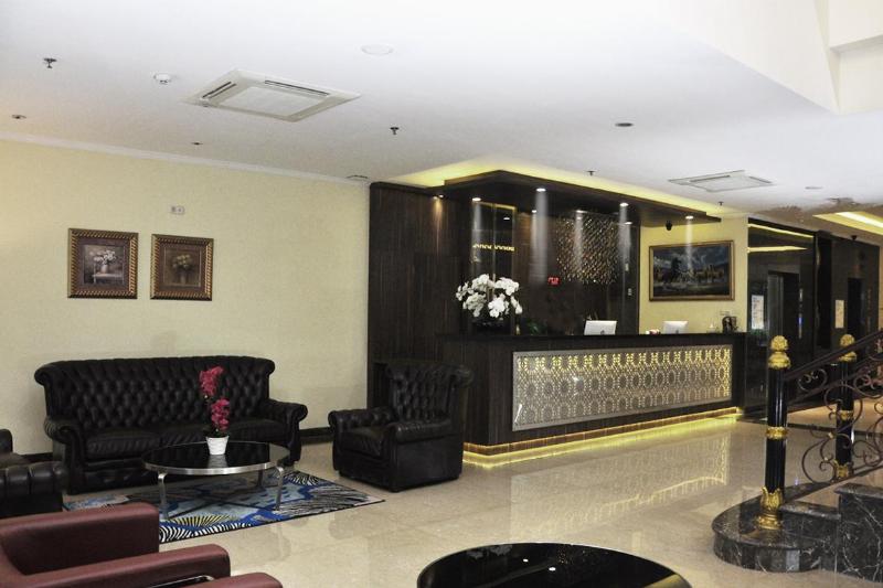 Sunbreeze Hotel - Lobi
