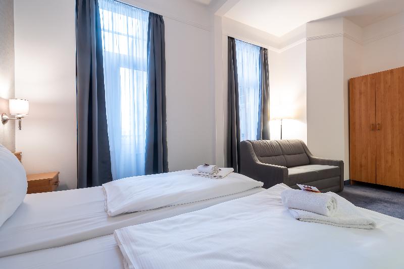 East City Hotel - Oda