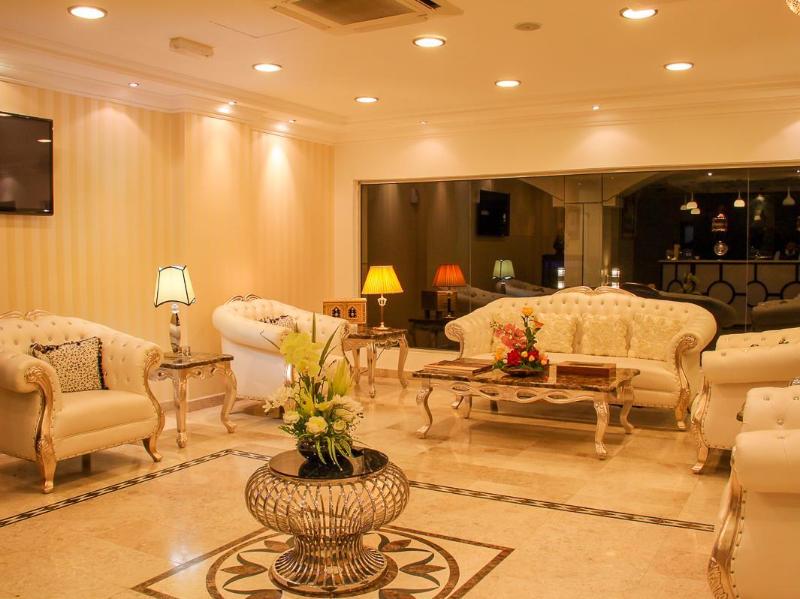 Pioneer Hotel Apartments Muscat - Lobi