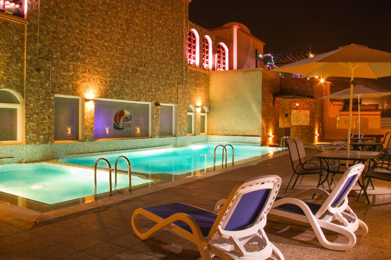 Pioneer Hotel Apartments Muscat - Havuz