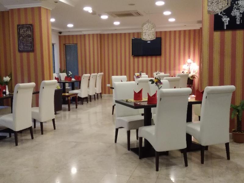 Pioneer Hotel Apartments Muscat - Restoran