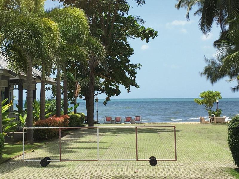 Bankrut Resort - Genel