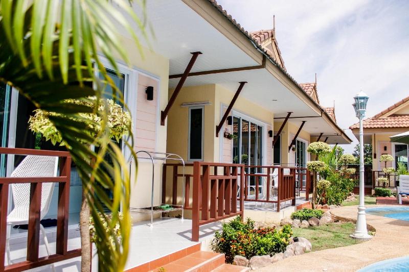 Charm Resort Cha Am - Genel