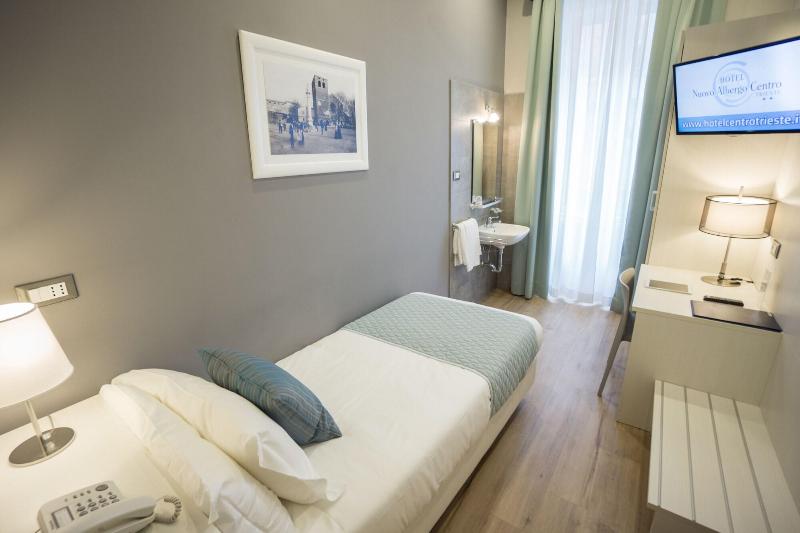 Nuovo Albergo Centro Hotel - Oda