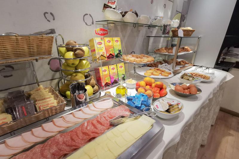Nuovo Albergo Centro Hotel - Restoran