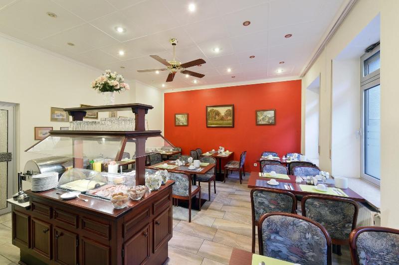SCHUMACHER - Restoran