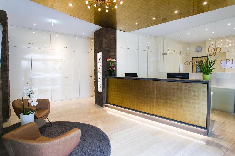 Hotel and Restaurant Goldener Pfug - Lobi