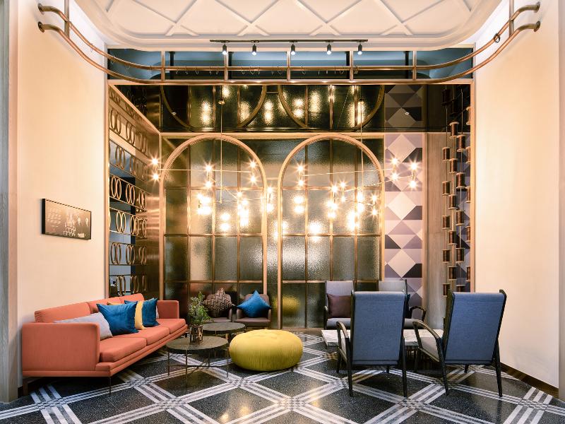 Mercure Bangkok Sukhumvit 24 - Lobi
