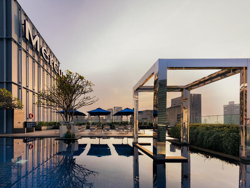 Mercure Bangkok Sukhumvit 24 - Havuz
