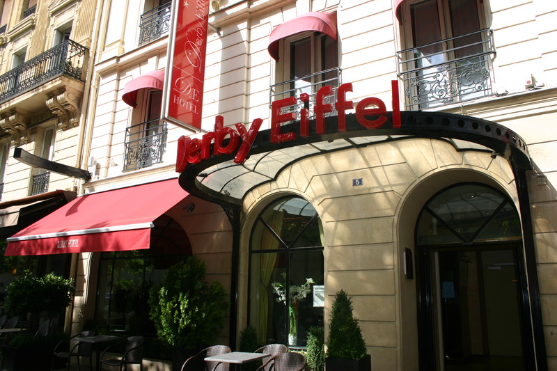 Derby Eiffel - Genel