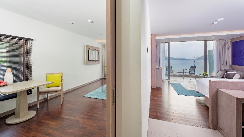 Oceanfront Beach Resort and Spa - Oda