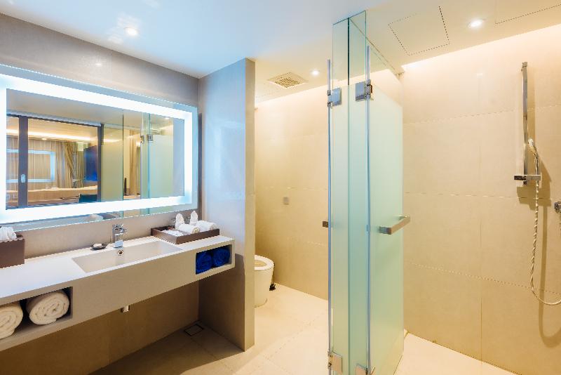 Oceanfront Beach Resort and Spa - Oda