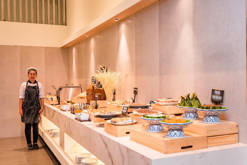 Oceanfront Beach Resort and Spa - Restoran