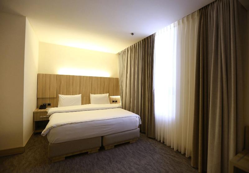 La Casa Hotel Amman - Oda