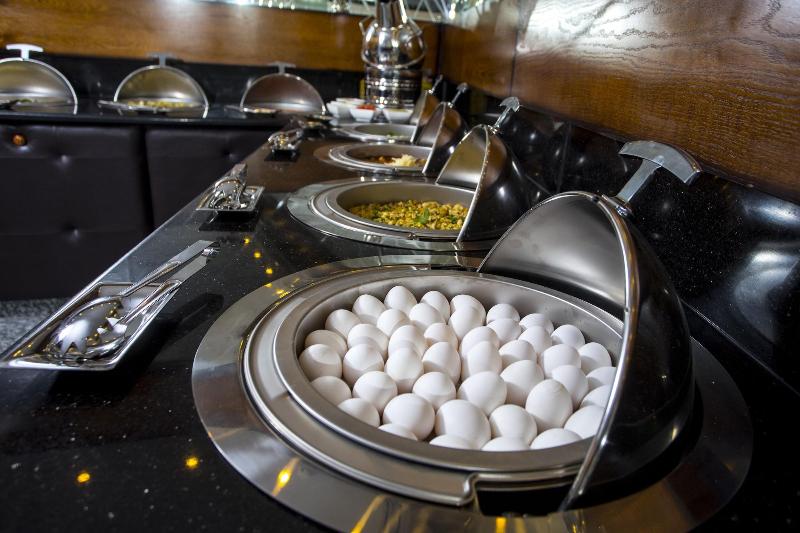 La Casa Hotel Amman - Restoran