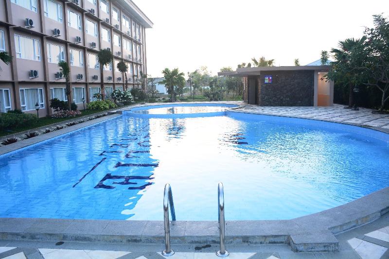 Mexolie Hotel Kebumen - Havuz