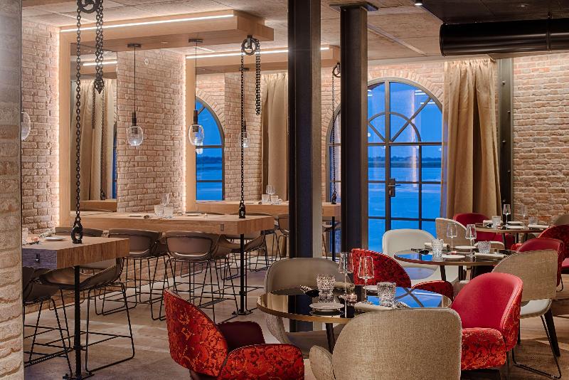NH Collection Venezia Murano Villa - Restoran