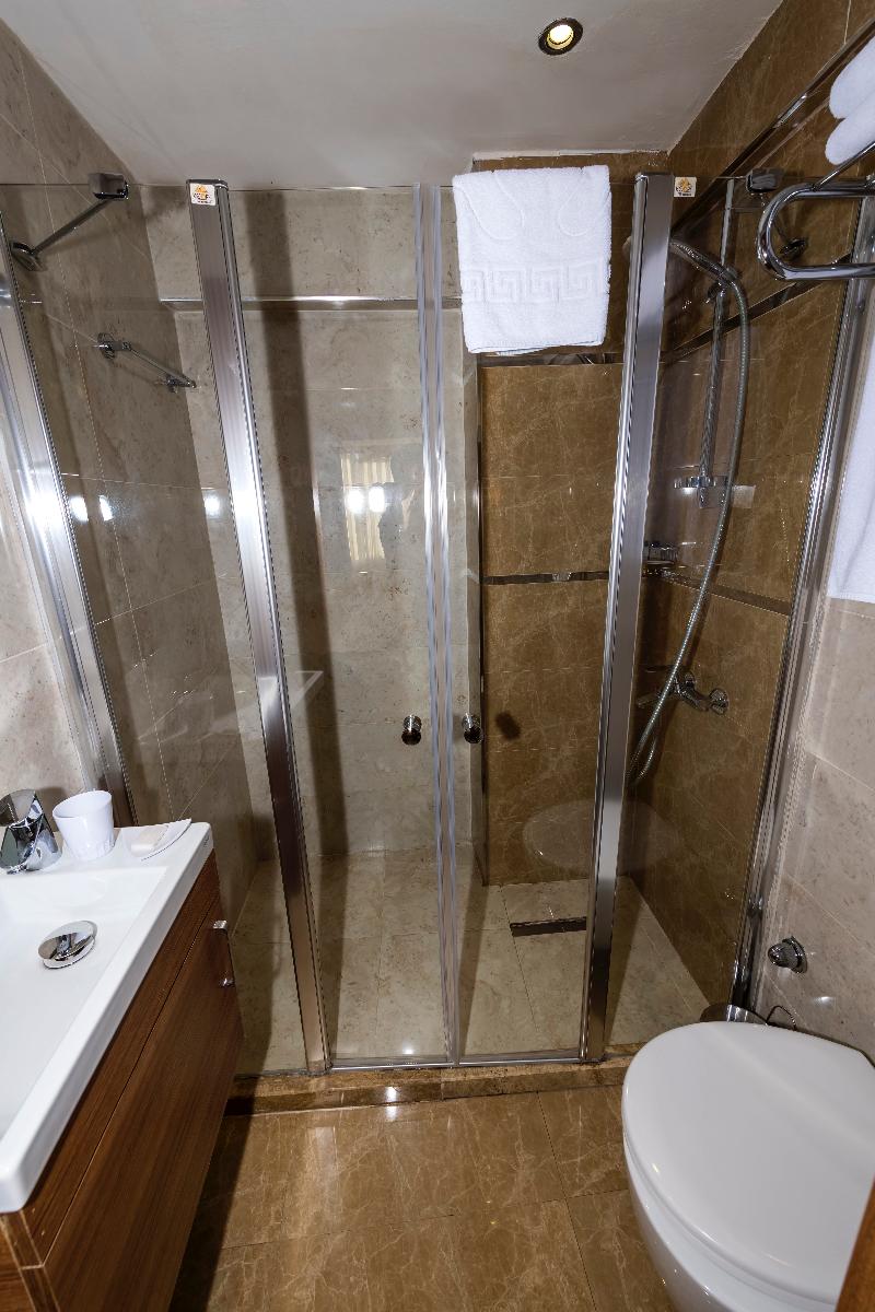 Bguest Hotel - Oda