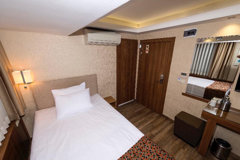 Bguest Hotel - Oda