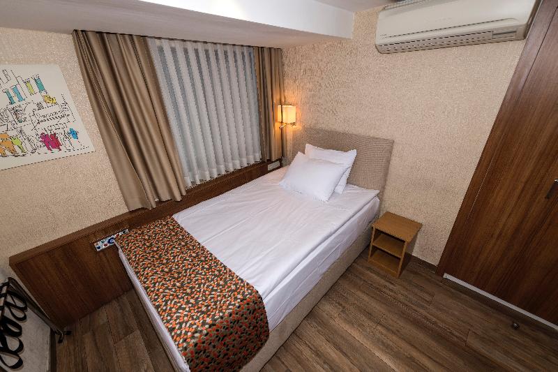 Bguest Hotel - Oda