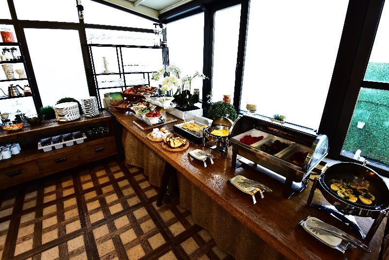 Bguest Hotel - Teras