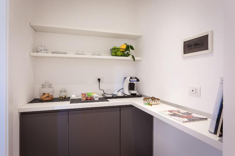 504 Corso Suites - Oda