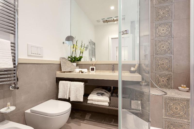 504 Corso Suites - Oda