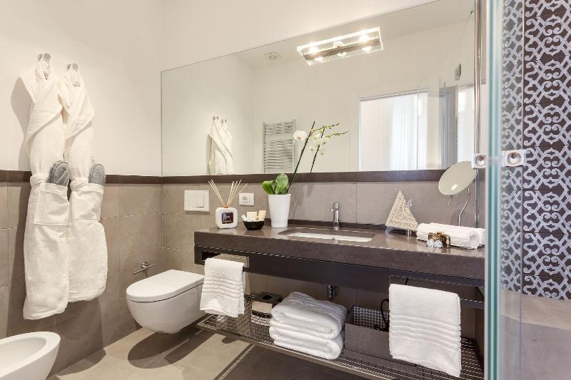 504 Corso Suites - Oda