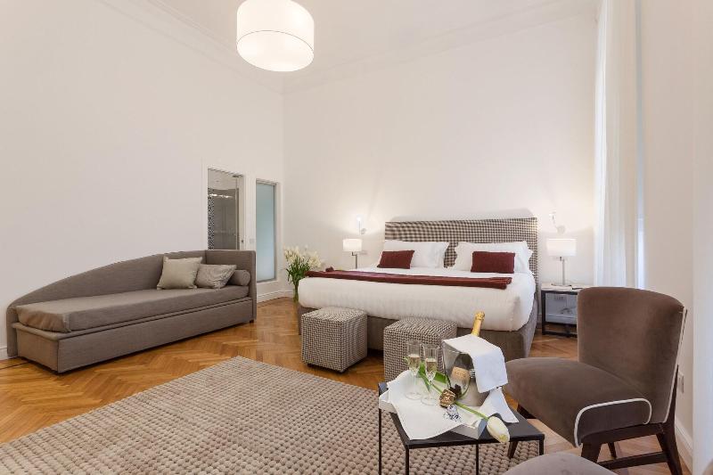 504 Corso Suites - Oda