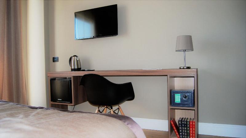 7Th Floor Suite - Oda