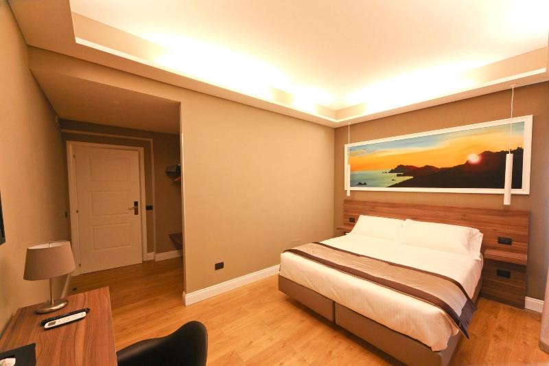 7Th Floor Suite - Oda