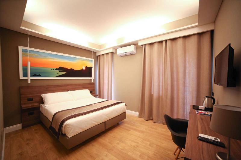 7Th Floor Suite - Oda