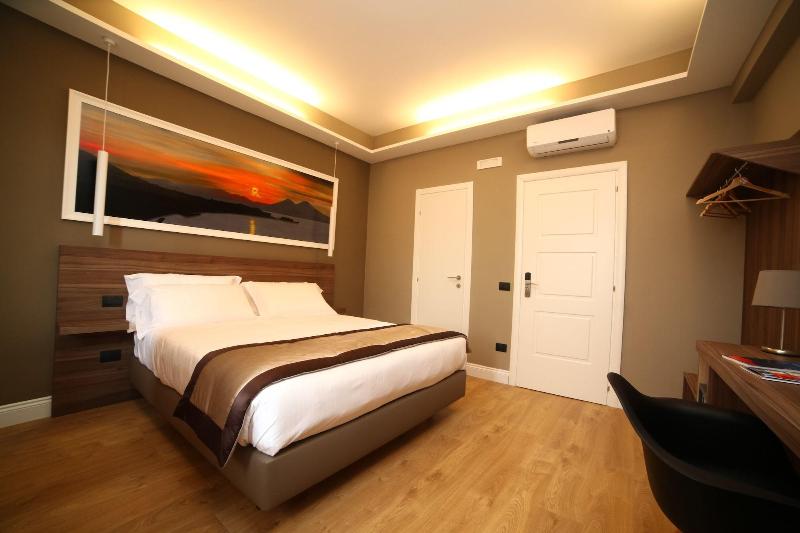 7Th Floor Suite - Oda