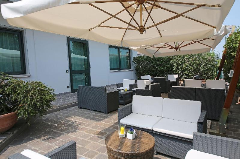 Abacus Luxury Hotel - Genel