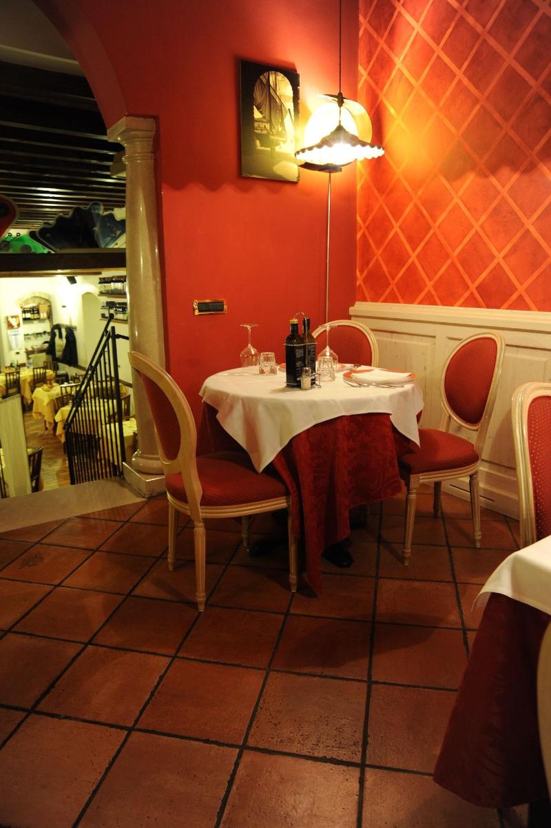 ALESSI - Restoran