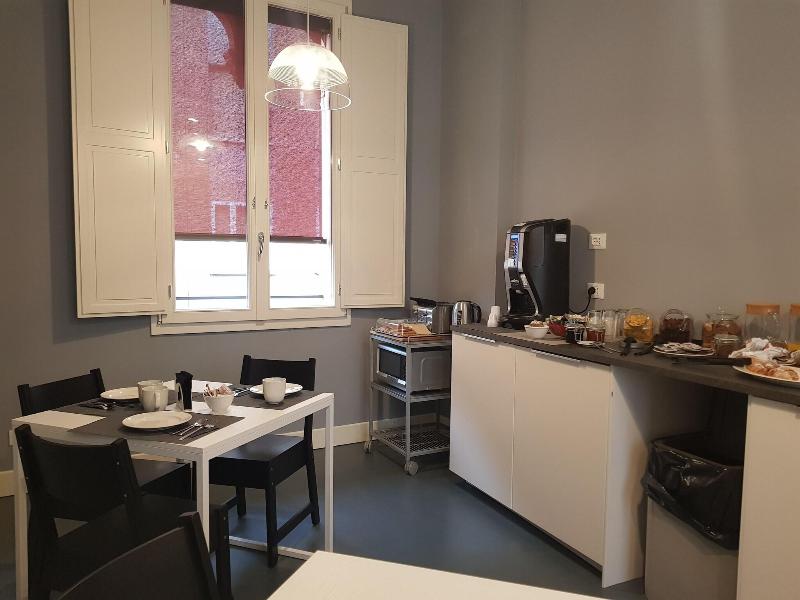 Almarossa Suites And Rooms - Oda