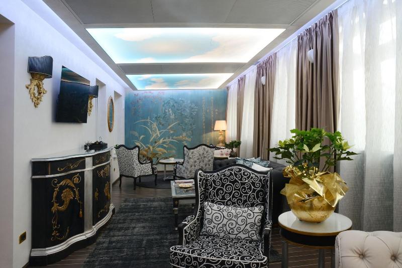 Vip S Motel - Lobi