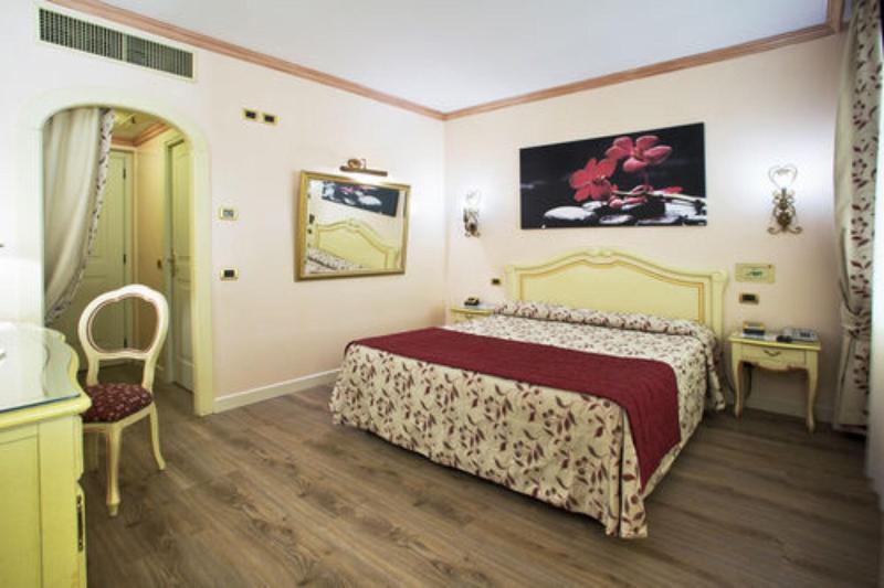 Vip S Motel - Oda