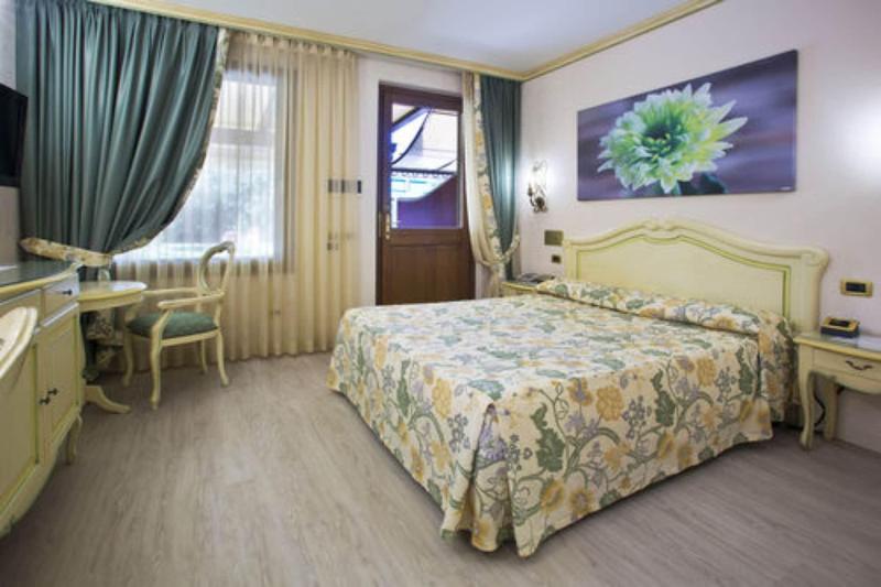 Vip S Motel - Oda