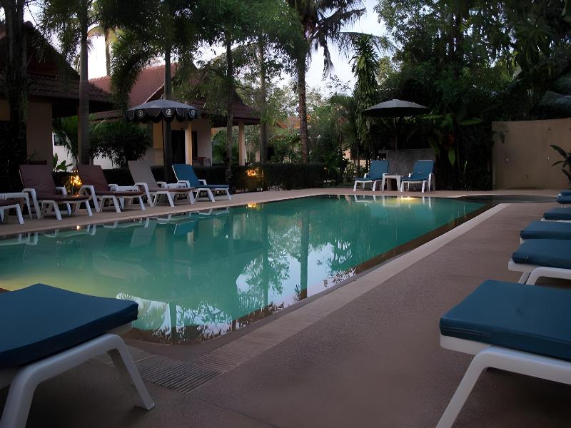 Cousin Resort - Havuz