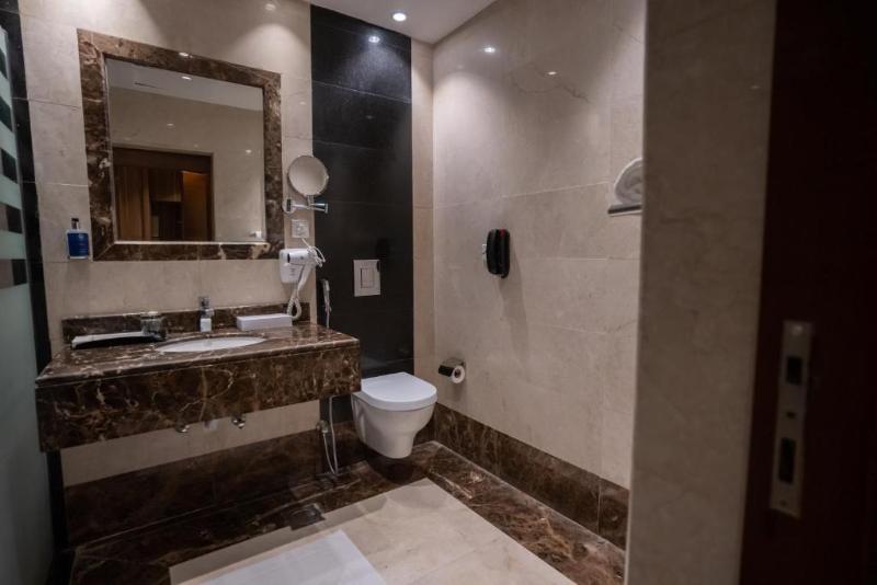 TOP Rosemond Al-Hamra Hotel Jeddah - Oda