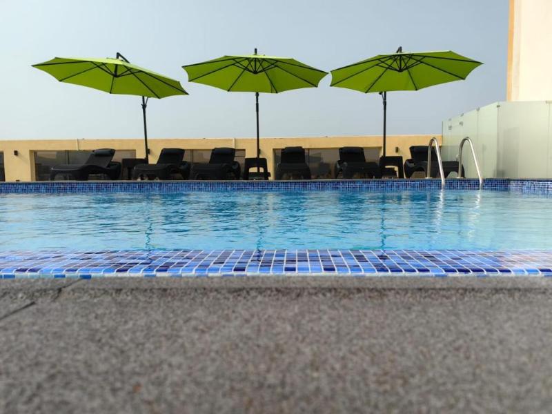 TOP Rosemond Al-Hamra Hotel Jeddah - Havuz