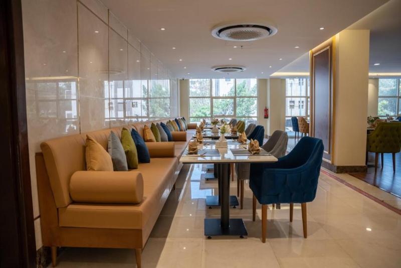 TOP Rosemond Al-Hamra Hotel Jeddah - Restoran