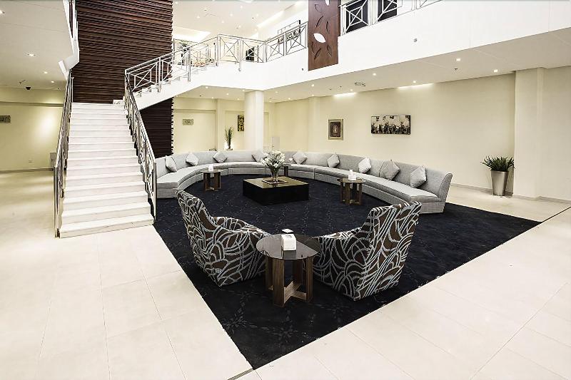 Grand Lily Hotel Suites - Lobi